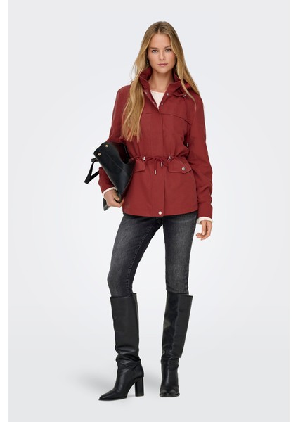 Onlnewstarline Regular Fit Kapüşonlu Cepli Mevsimlik Mont Bayan Mont 15218612 fiyatları
