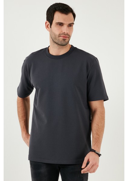 Pamuklu Bisiklet Yaka Relaxed Fit Basic T Shirt Erkek T Shirt 5902610 modelleri