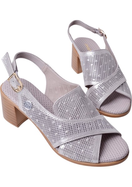 Kadın Deri Topuklu Sandalet D25YS-2755 fırsatları