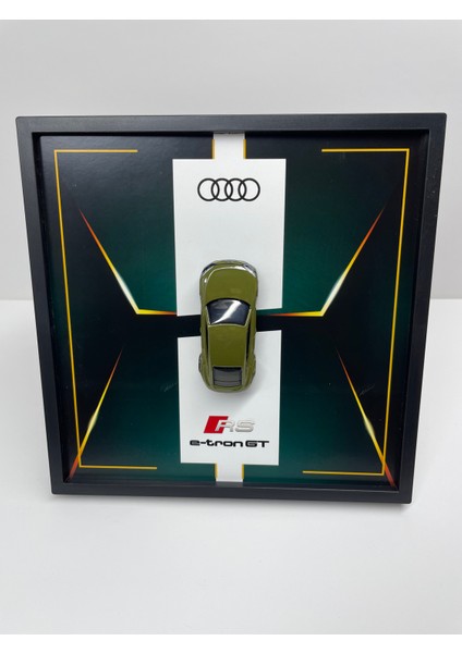 Çerçeveli 20X20 Ebatlı Model Araç Audı Rs E-Tron Gt