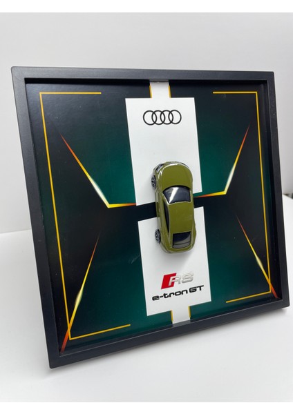 Çerçeveli 20X20 Ebatlı Model Araç Audı Rs E-Tron Gt modelleri