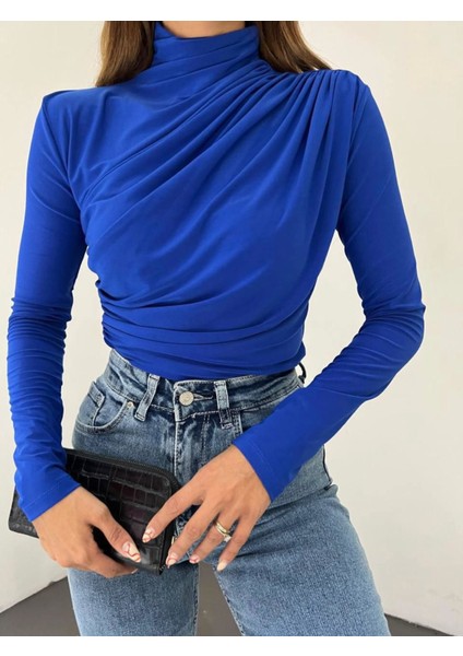 Boğazlı Tasarım Bluz fırsatları