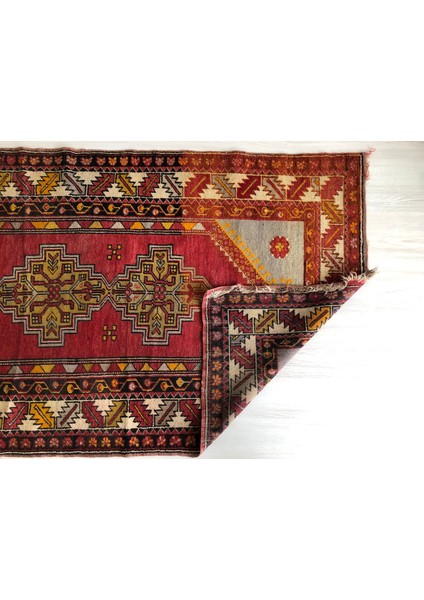 185 x 110 cm Kırmızı Renkli Ender Desenli Dekoratif El Dokuma Türk Kilimi fırsatları