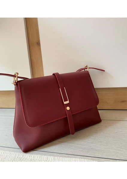 Kadın Vintage Model Şık Tasarım Gold Düğme Detaylı El ve Omuz Çantası fırsatları