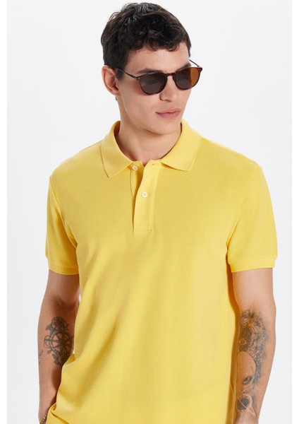 Erkek Slim Fit Dar Kesim %100 Pamuk Sarı Polo Yaka Tişört