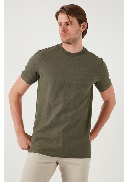 Pamuklu Regular Fit Bisiklet Yaka Basic T Shirt Erkek T Shirt 5902387 fiyatları