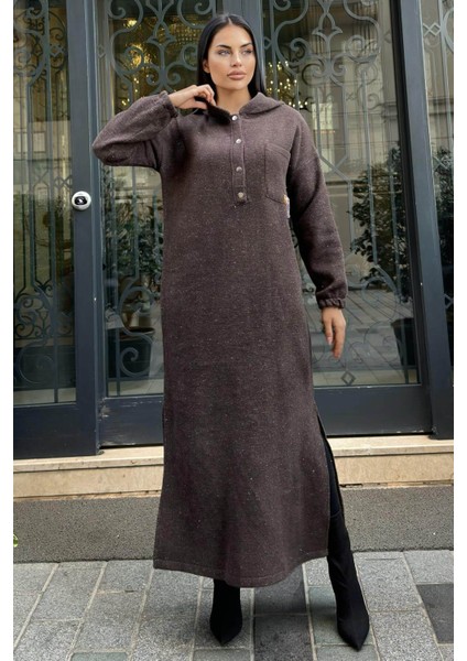 Kahverengi Çift Taraflı Kapüşonlu, Yırttmaç Detaylı, Duble Yumoş Kaşe Uzun Elbise