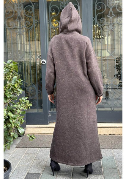 Kahverengi Çift Taraflı Kapüşonlu, Yırttmaç Detaylı, Duble Yumoş Kaşe Uzun Elbise fırsatları