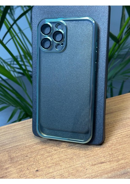 iPhone 13 Darbe Emici Silikon Kamera Lens Koruyuculu Özel Kesim Gennrazer Kılıf