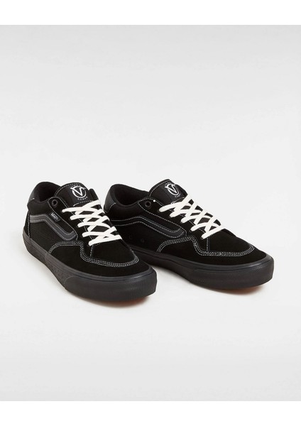 Skate Rowan