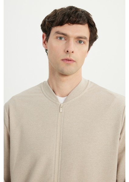 Pamuklu Standart Fit Normal Kesim Kolej Yaka Yan Cep Sweatshirt fırsatları