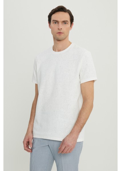 Pamuklu Slim Fit Dar Kesim Bisiklet Yaka Jakarlı Esnek Tişört