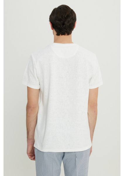 Pamuklu Slim Fit Dar Kesim Bisiklet Yaka Jakarlı Esnek Tişört indirimleri