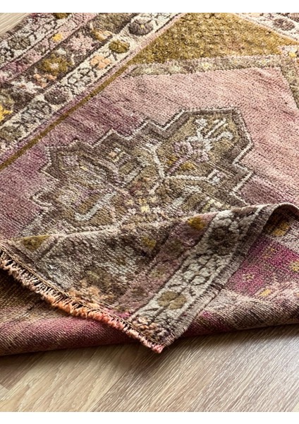 90 x 118 cm Küçük Boy Yumuşak Renkli Antik Severler Için Yün Kilim