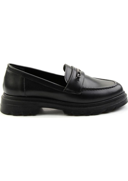 Siyah Kadın Loafer Ayakkabı K01997010709