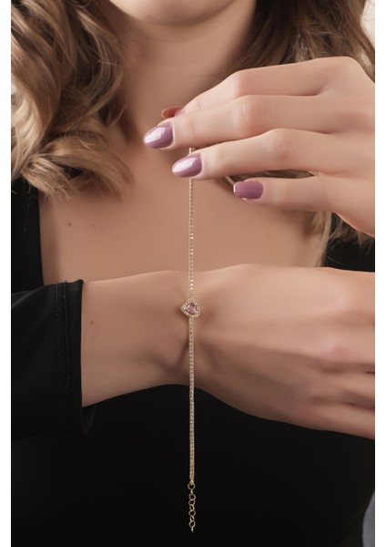 925 Ayar Gümüş, Gold Kaplamalı Pırlanta Montür Pembe Taşlı Kalp Tasarım Su Yolu Bileklik