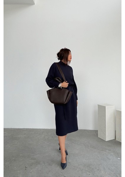 Lacivert Dik Yaka Kumaş Elbise modelleri