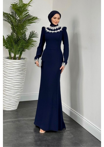 Bloom Kolu ve Boynu Taşlı Abiye Lacivert