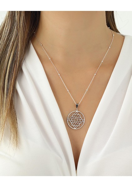 Gümüş Sri Yantra Kolyesi modelleri