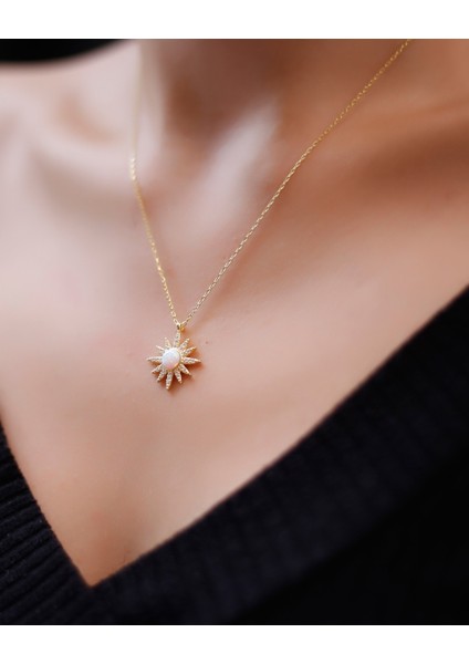 Opal Taşlı Gümüş Kutup Yıldızı Kolye fiyatları