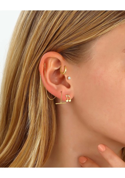 Gümüş Küpe Kombini