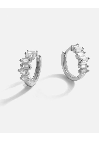 Asimetrik Baget Taşlı Gümüş Küpe