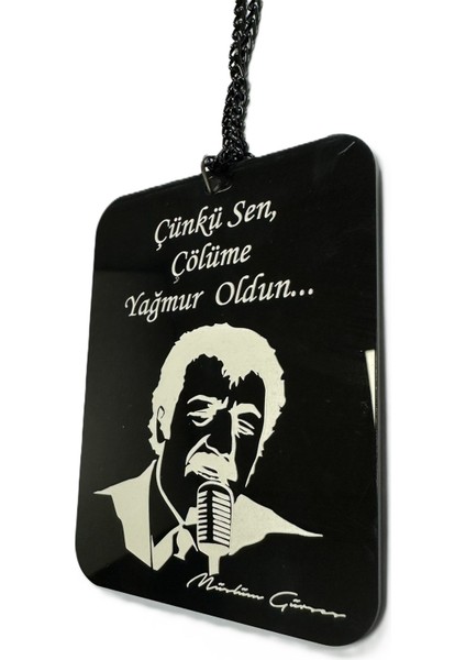 Müslüm Gürses Çünkü Sen Çölüme Yağmur Oldun Ayna Süsü Zincirli