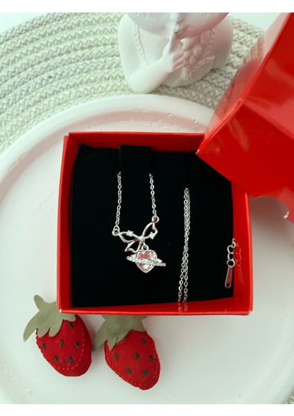 Kalp Figürlü Silver Pembe Taşlı Kolye