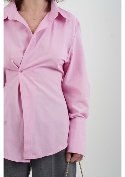 Pembe Arkası Büzgü Detaylı Gömlek modelleri