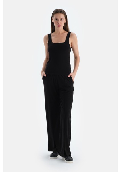 Siyah Nervürlü Pantolon