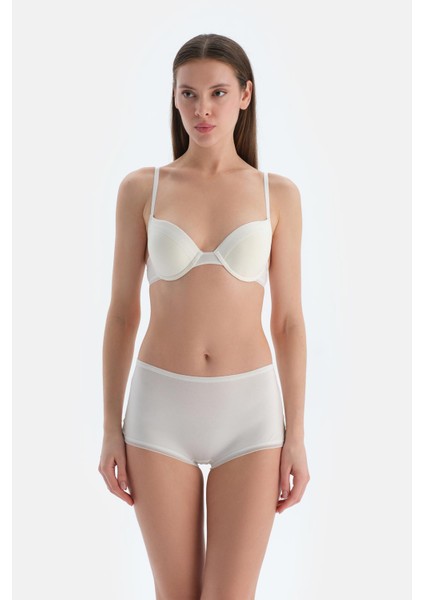 Ekru Dantel Detaylı Boyshort Külot