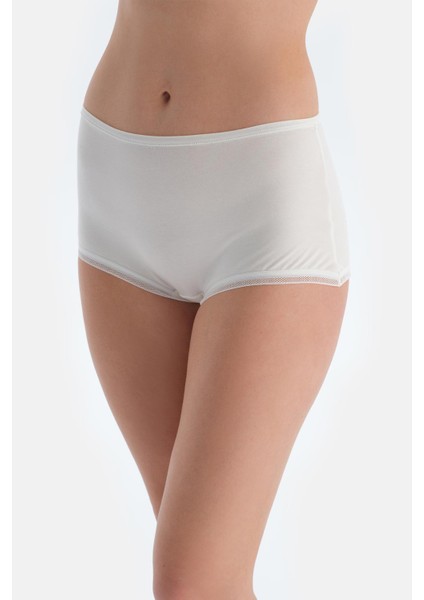 Ekru Dantel Detaylı Boyshort Külot