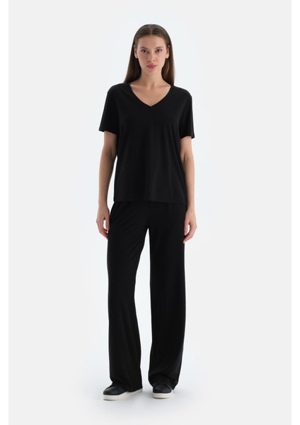 Siyah Pile Detaylı Pantolon fırsatları