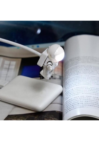 Taşınabilir Klavye Işık USB Küçük Gece Lambası Astronot fırsatları