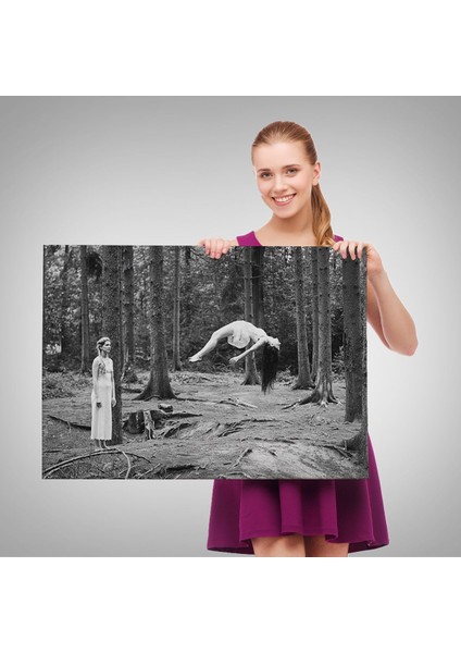 Yerden Yükselen Büyücü Kadın TABLOSU-6575 fırsatları