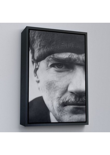 Çerçeveli Atatürk Portre Tablosu Mustafa Kemal Atatürk Dikdörtgen Dekoratif Kanvas TABLO-142