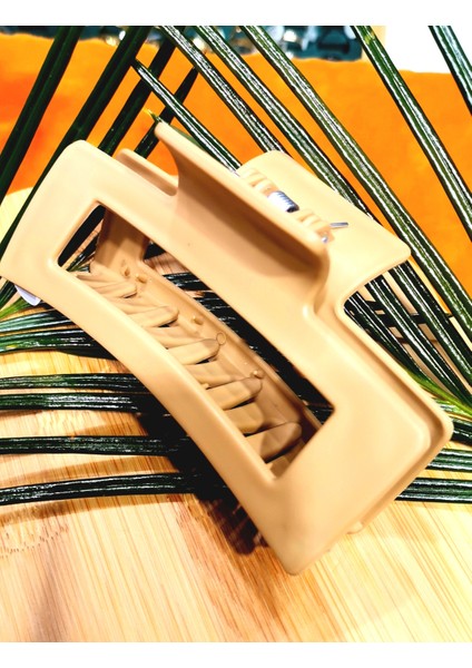 Lüks Figürlü Kıstırma Toka