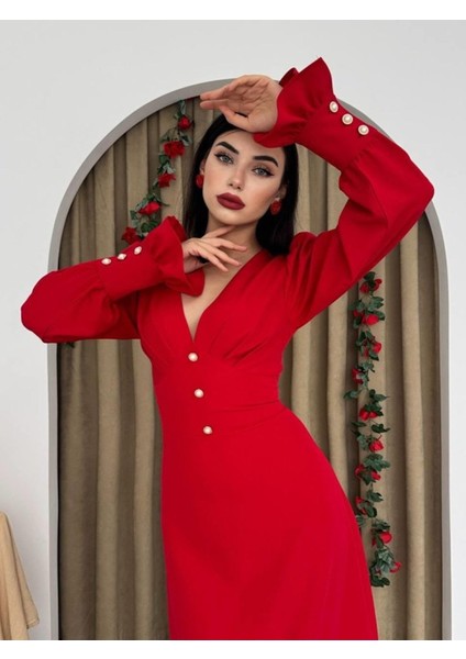 Butik Meta Düğme Detaylı Elbise
