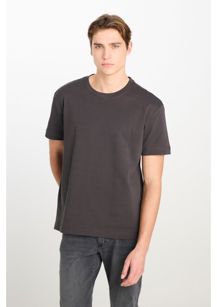 %100 Pamuk Relaxed Fit Geniş Kesim Bisiklet Yaka Antrasit Basic T-Shirt