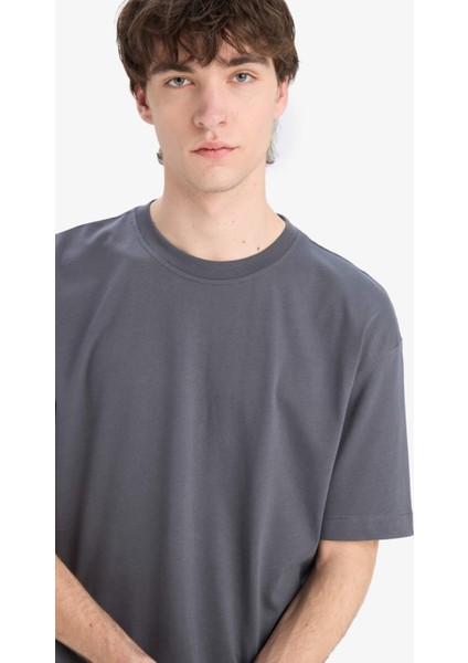 Oversize Geniş Kalıp Bisiklet Yaka Basic Düz Kısa Kollu Tişört E6885AXNS
