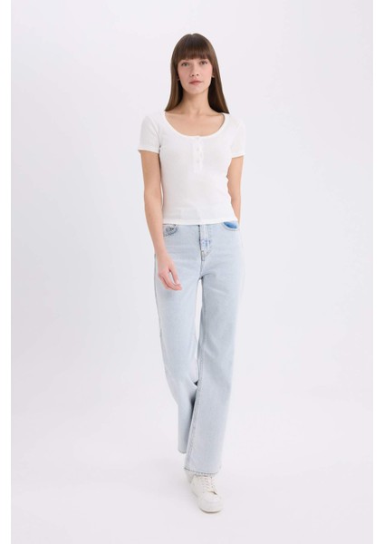 Slim Fit Dar Kesim Yuvarlak Yaka Basic Düz Fitilli Kaşkorse Kısa Kollu Beyaz Tişört E5781AX25SP