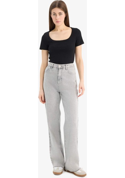 Slim Fit Dar Kesim Bisiklet Yaka Basic Düz Fitilli Kaşkorse Kısa Kollu Siyah Tişört F0684AX25SP