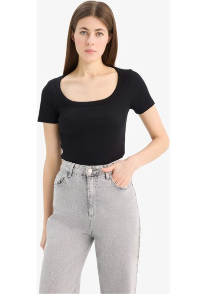 Slim Fit Dar Kesim Bisiklet Yaka Basic Düz Fitilli Kaşkorse Kısa Kollu Siyah Tişört F0684AX25SP