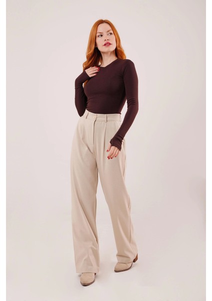 Premium Odel Oturtmalı Krem Pantolon