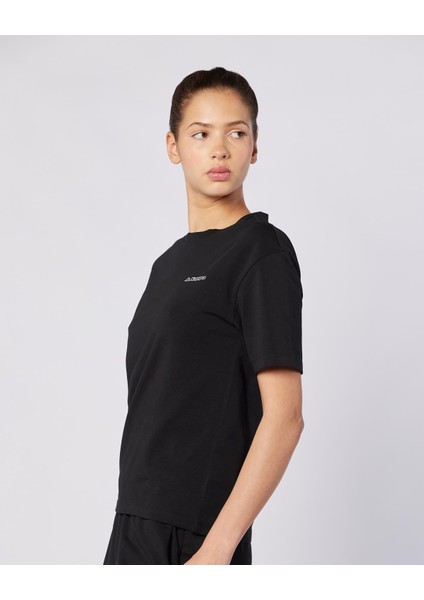 Jendyna Kadın Siyah Regular Fit Tişört fırsatları