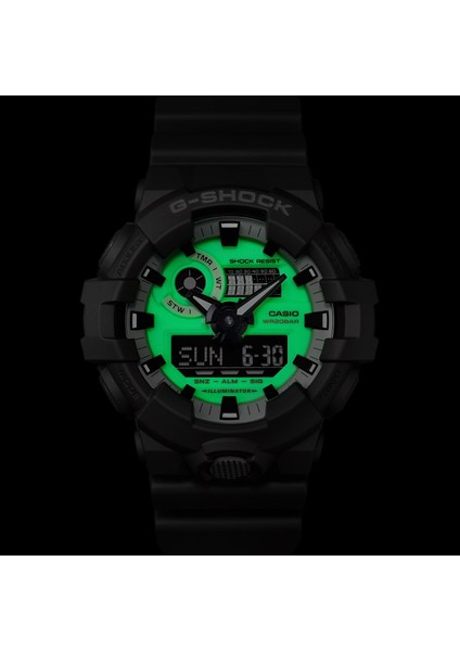 GA-700HD-8ADR G-Shock Erkek Kol Saati