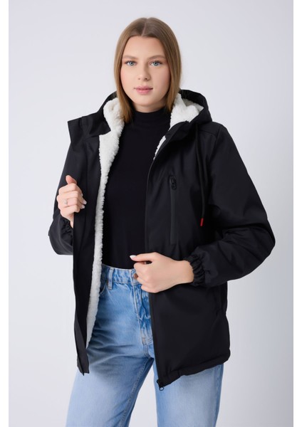 Kadın Siyah Içi Kürklü Su ve Rüzgar Geçirmez Kapüşonlu Kışlık Mont & Kaban & Parka ML-FMM-100-K