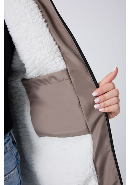 Kadın Vizon Içi Kürklü Su ve Rüzgar Geçirmez Kapüşonlu Kışlık Mont & Kaban & Parka ML-FMM-100-K fiyatları