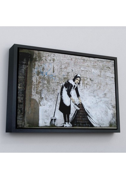 Çerçeveli Banksy'nin Londra Sokaklarını Süpüren Temizlikçi Kadın Kanvas TABLOSU-5004 fırsatları