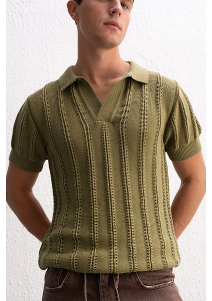 Dokulu Polo Yaka Triko Haki T-Shırt